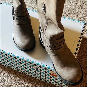Limelight Kinley  boots